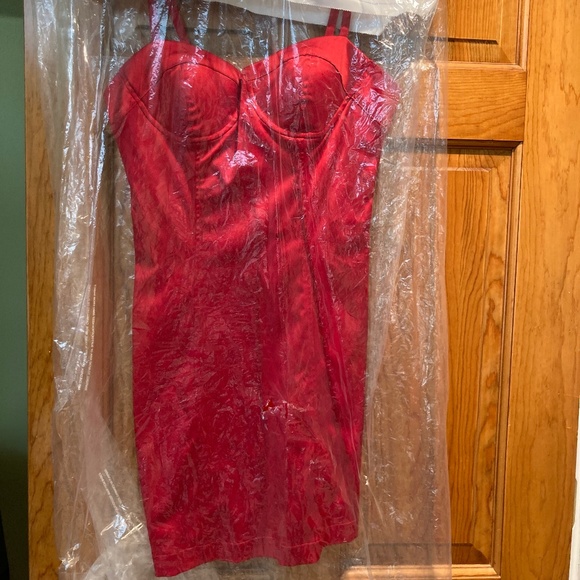 Red Cocktail Dress Brand: Twentyone Adjustable Straps Size M - Picture 1 of 6